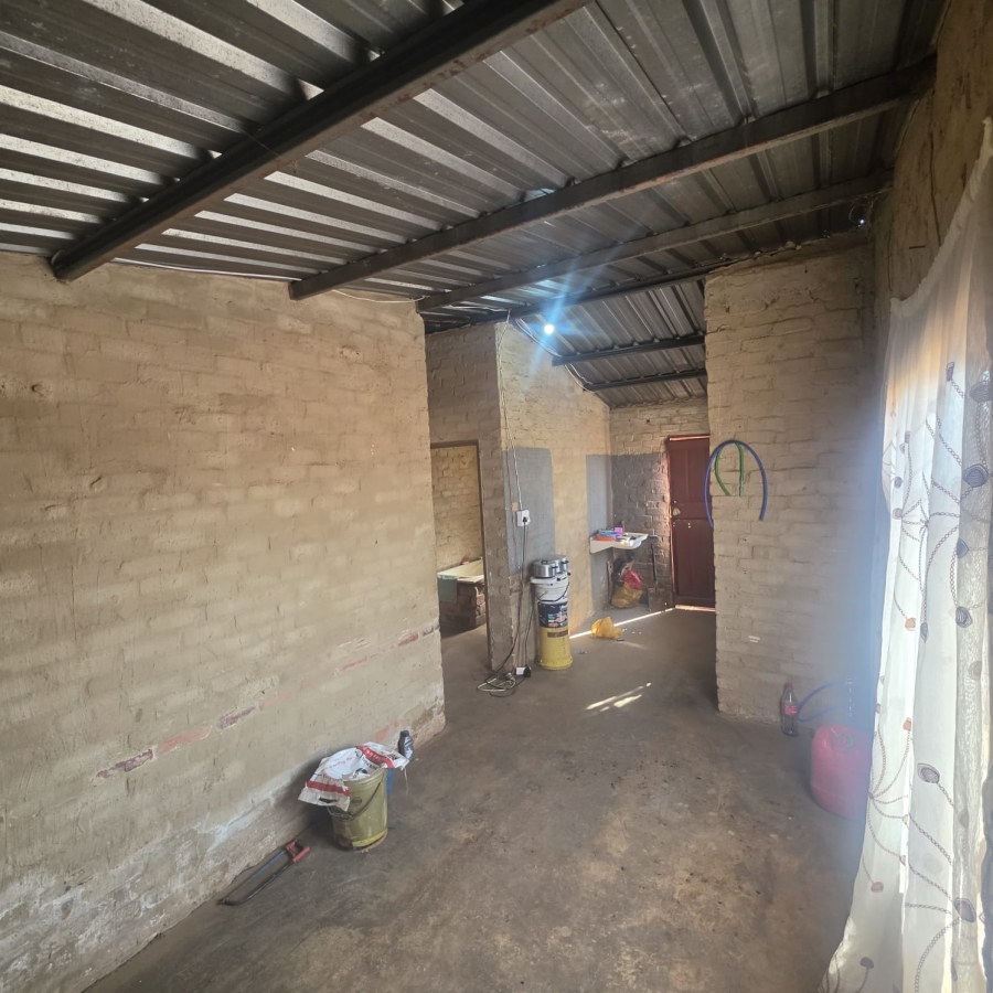 2 Bedroom Property for Sale in Ikageng North West